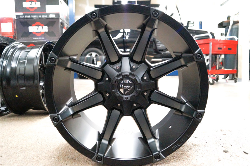 Fuel Off Road Coupler D556 20x10 8 Lug Matte Black Machined Wheels Rims .JPG