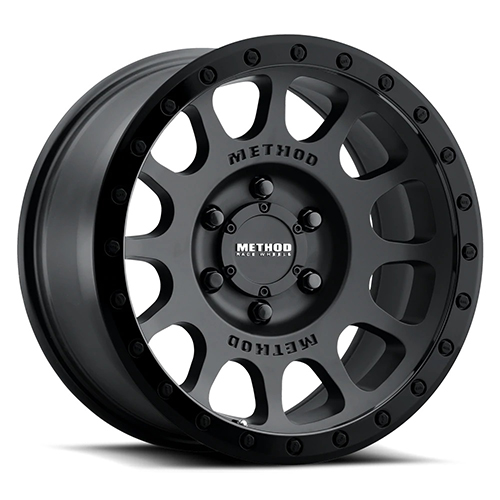 Method Race MR305 NV Matte Black W/ Gloss Black Lip