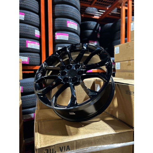 Replica Wheels 84 Gloss Black